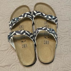 New Birkis (w/o box) by Birkenstock Tahiti Sandal Black & White Beaded Sequin 9
